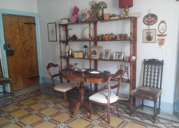 Palazzo San Florido * Читта-ди-Кастелло